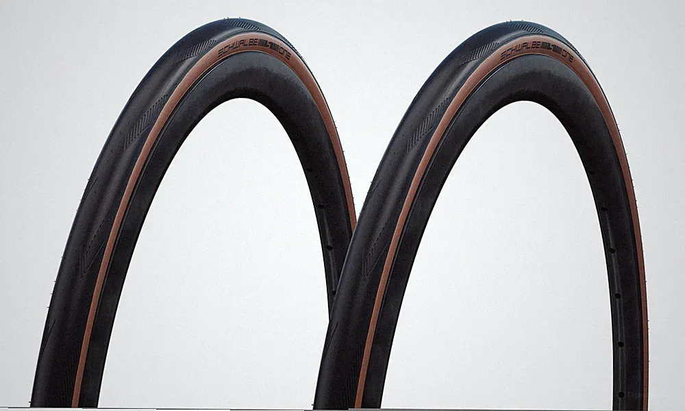 2x Schwalbe One 25-622 schwarz / bronze RaceGuard E-Bike 25 Addix 700x25C