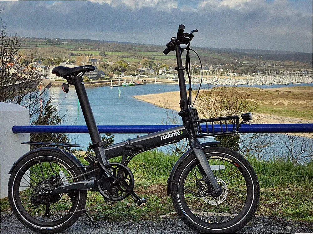 Radante Klapprad, Faltbares E-Bike, 100km Reichweite, 19kg, neu