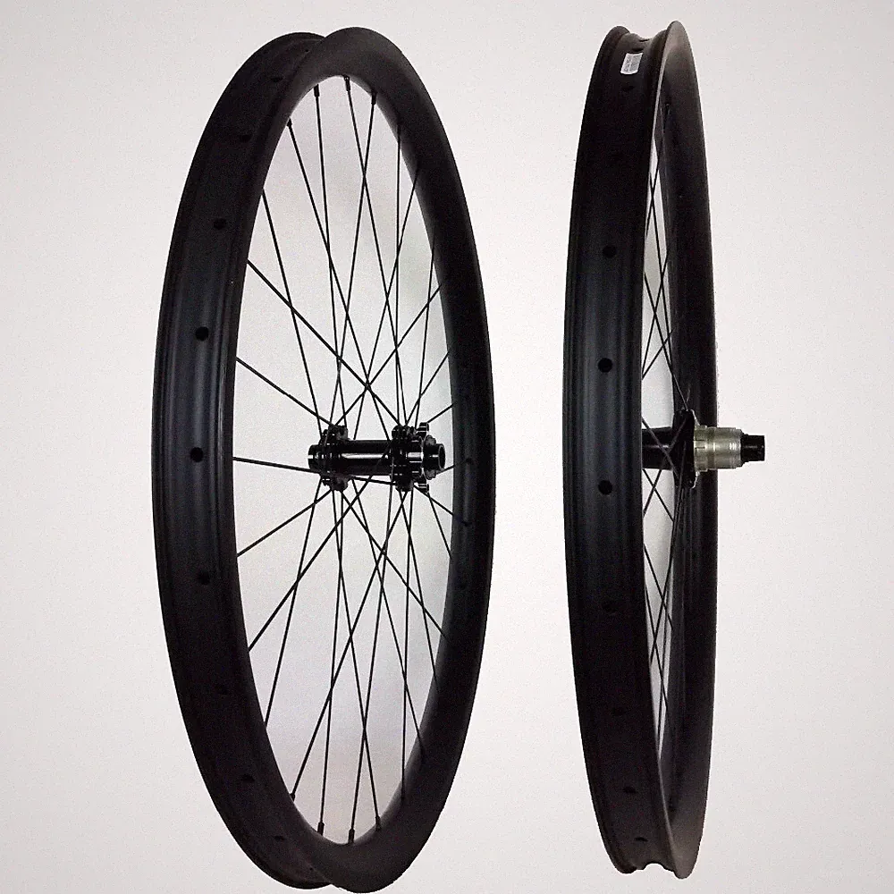 Ultraleicht 29 Zoll XC MTB Carbon Radsatz Schlauchlos 40mmx30mm Für Offroad Bike